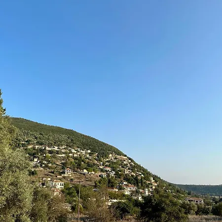 Sofias בית הארחה